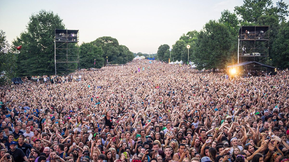 Crowd at Billie Eilish, courtesy of Music Midtown.