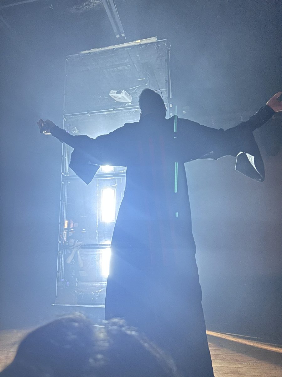 Genesis Owusu's Struggler Tour: Creating a Roach's Paradise