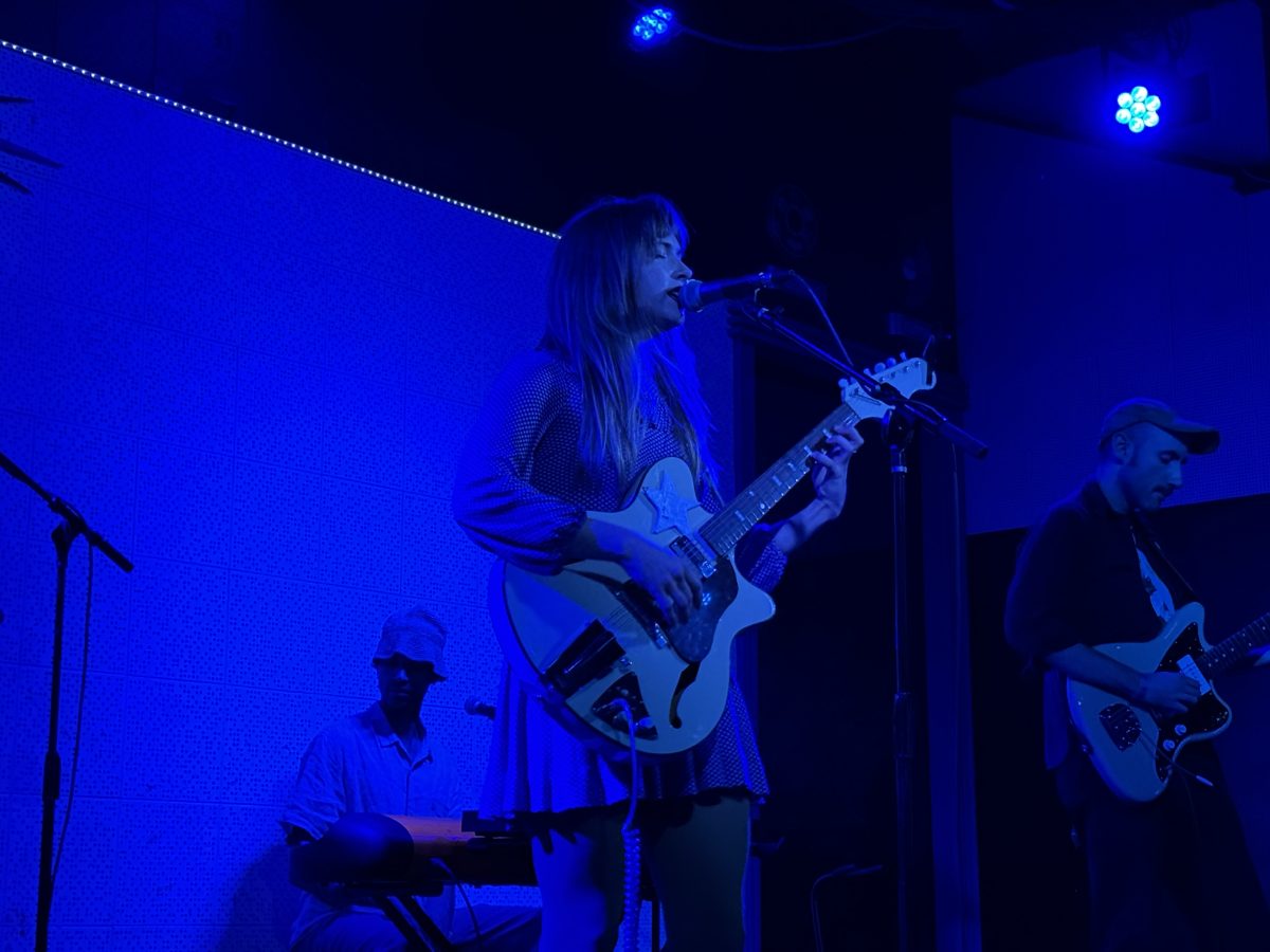 “This Girl’s Name is Kate B!” Kate Bollinger Woos Friends and Fans at the Blue Room